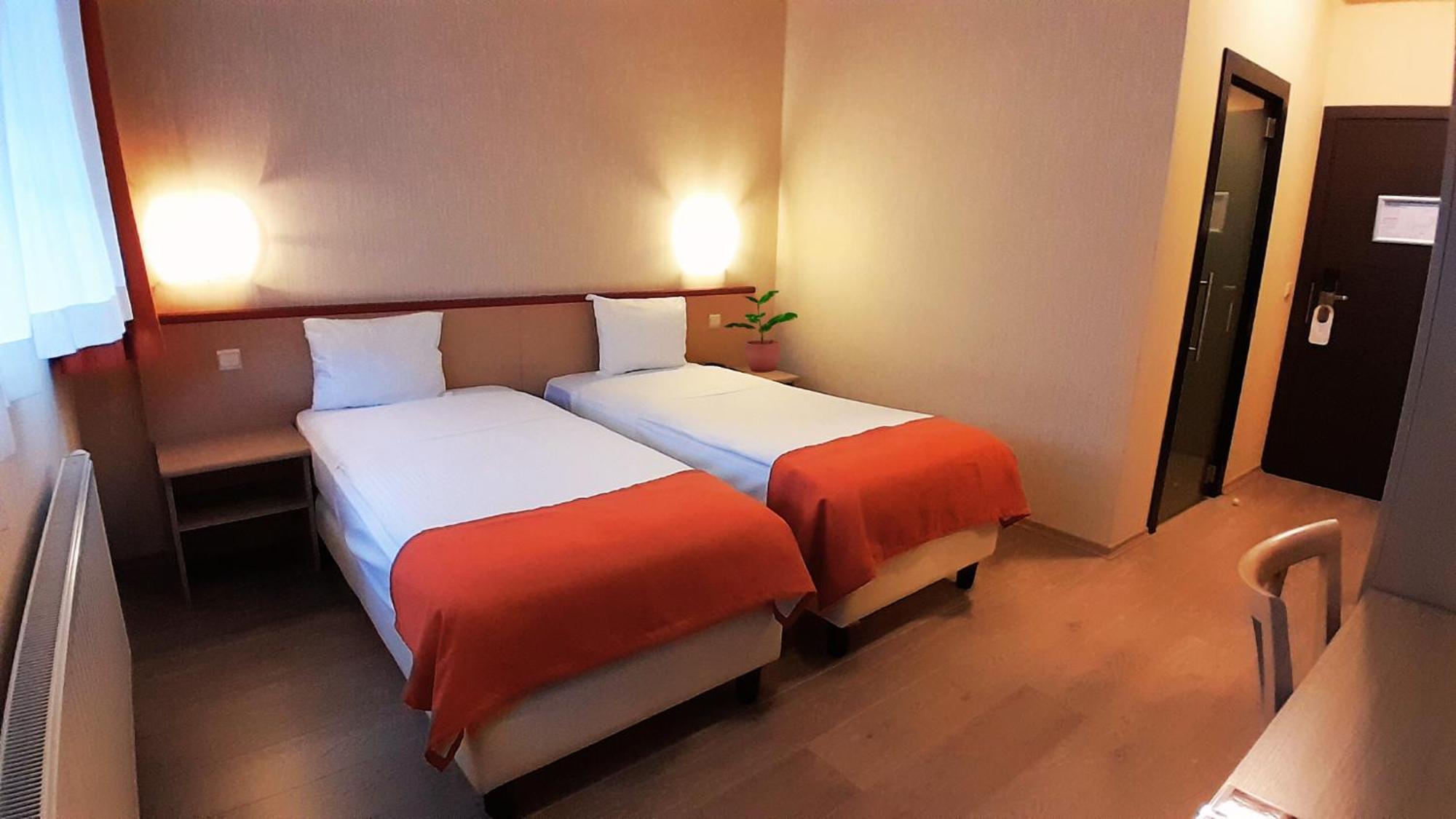 Hotel Taormina Brussels Airport Zaventem Eksteriør billede